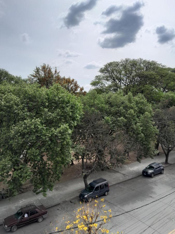 Departamento Centrico Plaza Alvarado Con Cochera Salta Ngoại thất bức ảnh